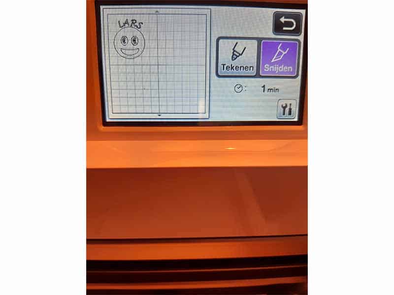 Airbrushen met maskeerfolie en een ScanNCut snijplotter